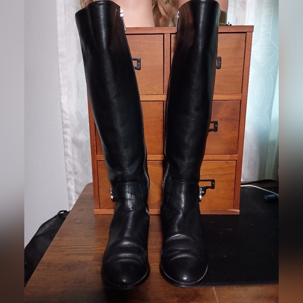 Michael Kors Hamilton Black Leather + Stretch Riding Boots_6M - Picture 4 of 9